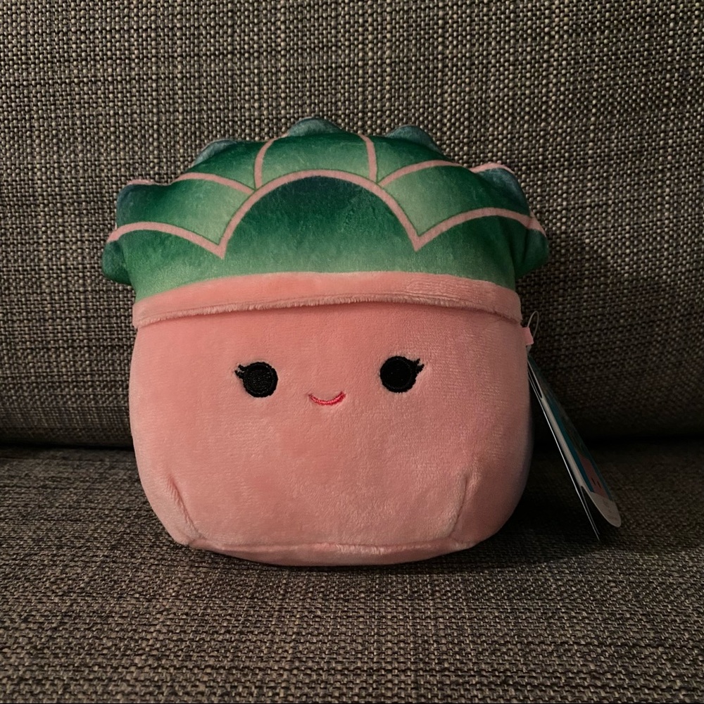 5” Afiyah Squishmallow